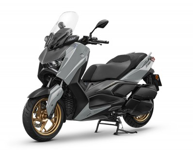 YAMAHA XMAX 300